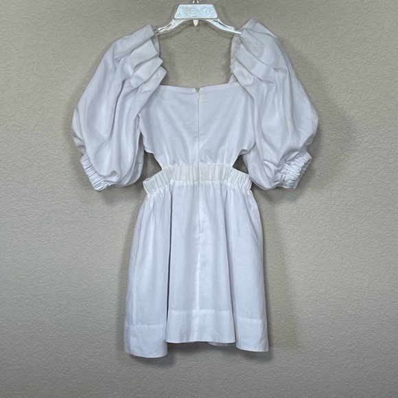 NWOT Sovere white Noble puff sleeve cutout mini dress - Picture 3 of 4